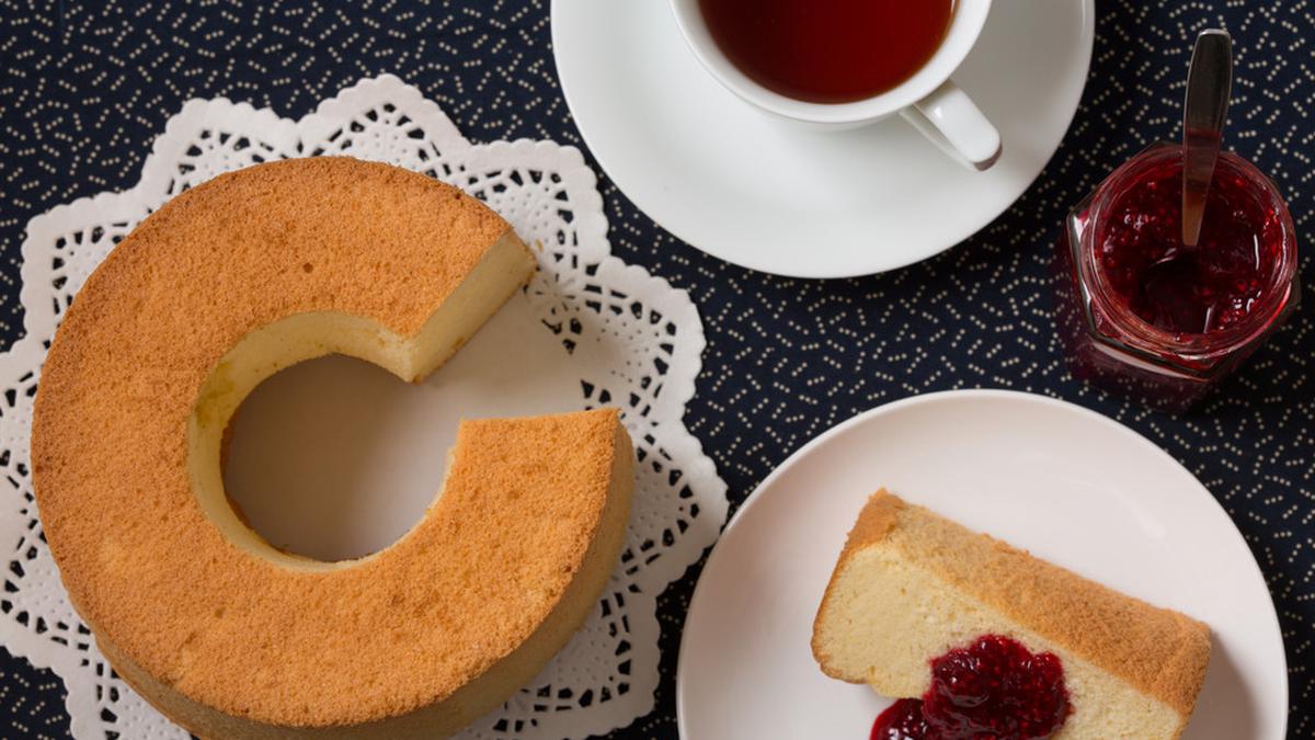Resep Chiffon Cake Lembut Biar Coffee Break Kantor Lebih Santai