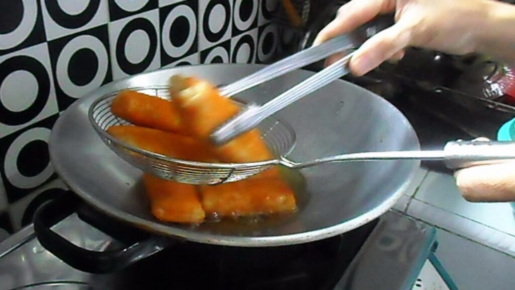 Mau Camilan Lezat? Ini Dia Risol Mayonnaise dan Cara Membuatnya di Rumah