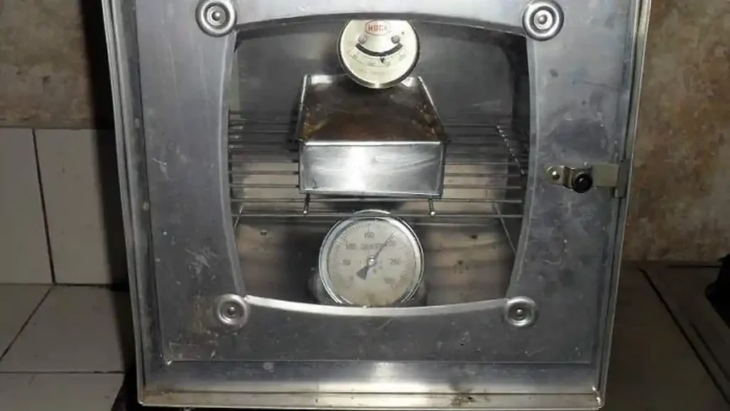 Tips Mengatur Suhu Oven Tangkring agar Kue Tidak Mudah Bantat