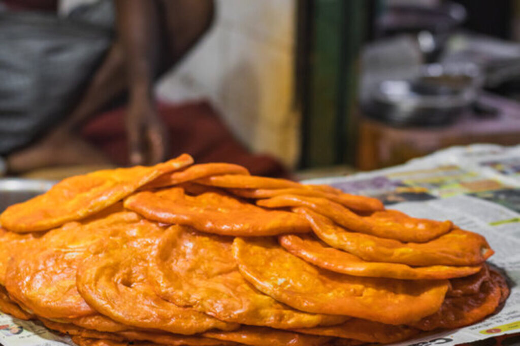 Rahasia Sheermal Terbongkar! Roti Saffron Lembut Beraroma Kapulaga Ini Bikin Ketagihan Sejak Gigitan Pertama
