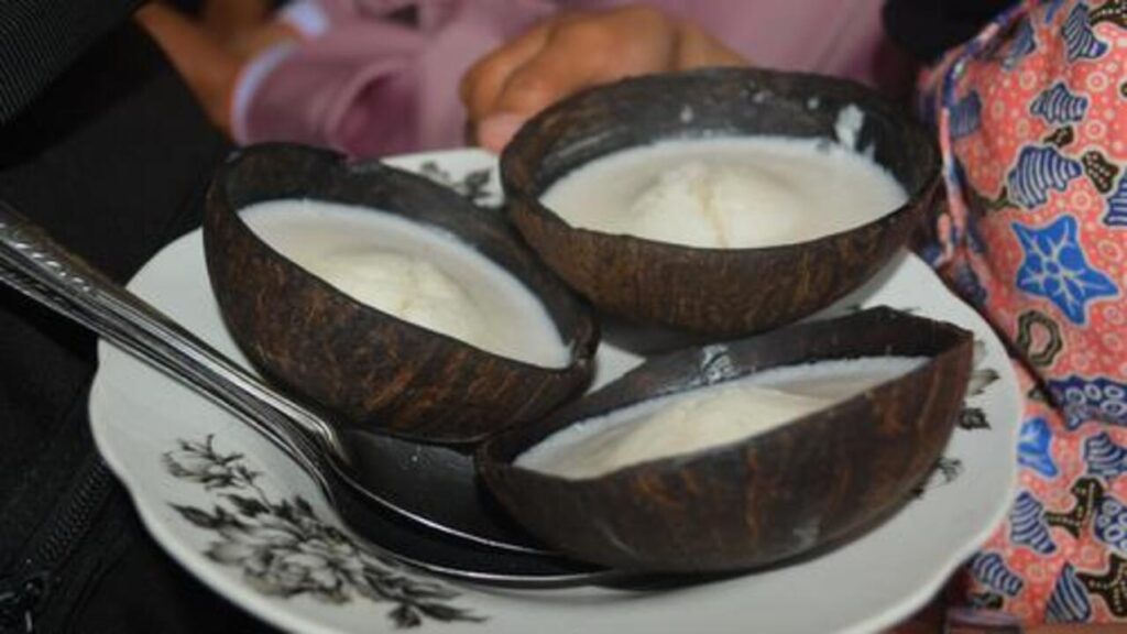 Tiga Fakta Menarik Kue Mangkuak Sayak, Kuliner Minang yang Wajib Kamu Coba Sekali Seumur Hidup!