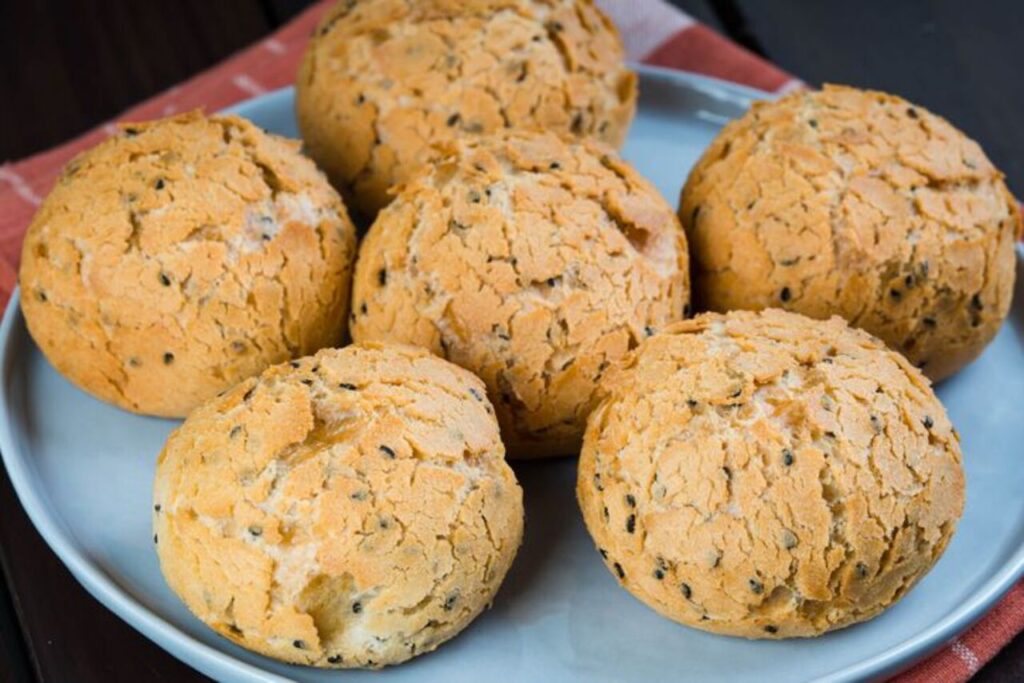 Kenyal Lembutnya Bikin Nagih! Mochi Ppang Jadi Roti Korea Paling Hits