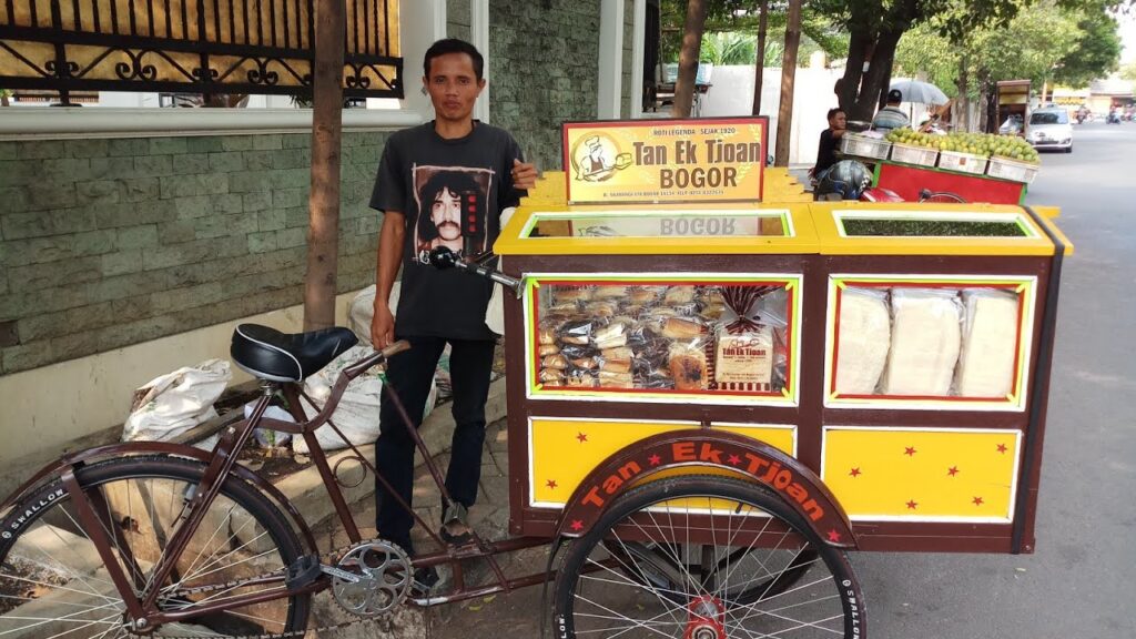 Rahasia Roti 100 Tahun! Sejarah Tan Ek Tjoan, Roti Legendaris Bogor yang Masih Eksis hingga Kini!