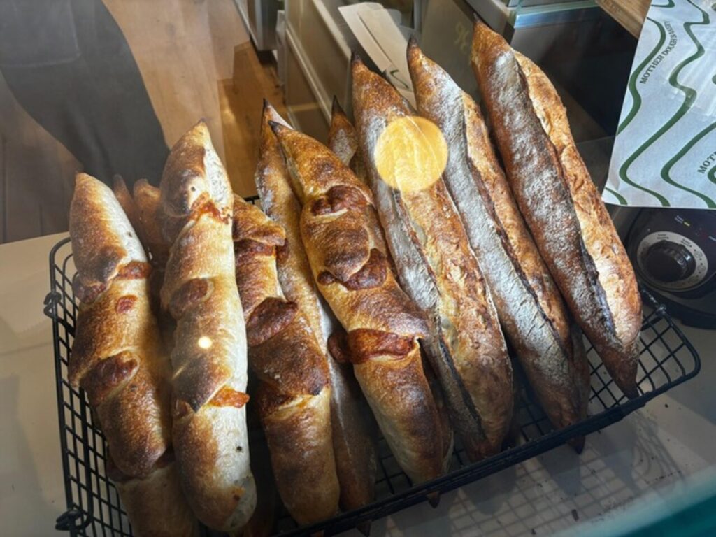Ternyata Ada Surga Sarapan Halal di Singapura, Brioche Cinnamon Roll Jadi Andalan